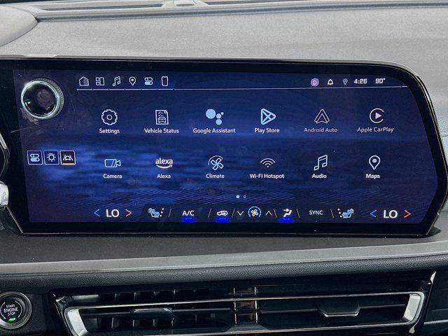 used 2024 Chevrolet Traverse car, priced at $33,687