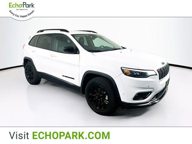 used 2023 Jeep Cherokee car, priced at $20,387