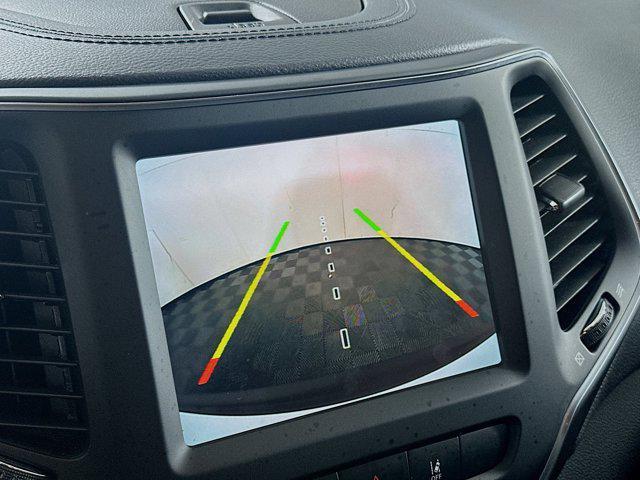 used 2023 Jeep Cherokee car, priced at $20,387