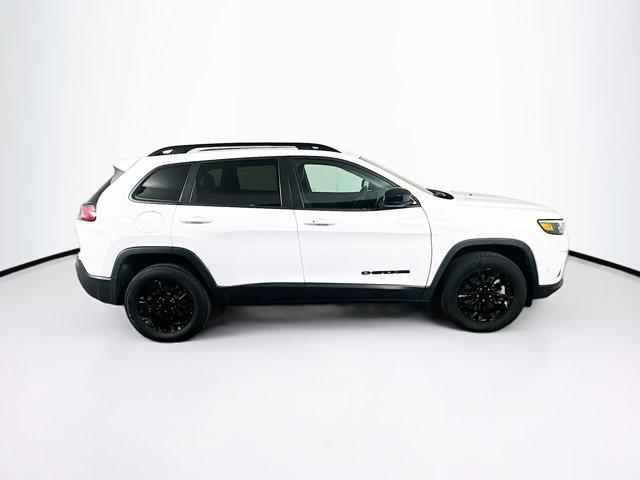 used 2023 Jeep Cherokee car, priced at $20,387