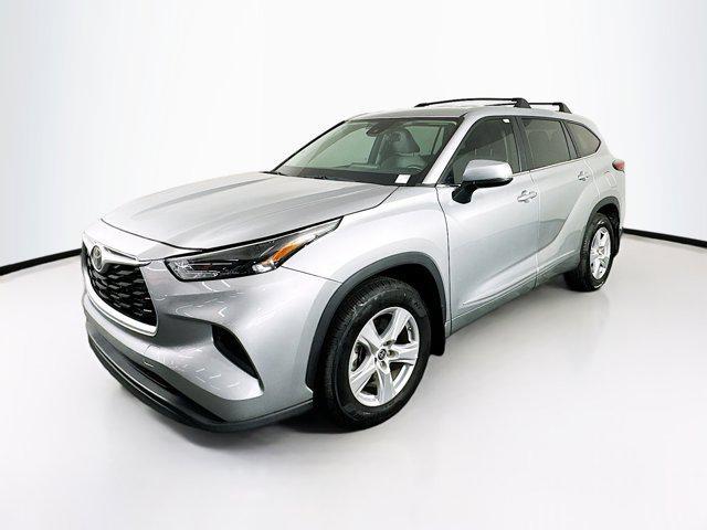 used 2023 Toyota Highlander car, priced at $30,389