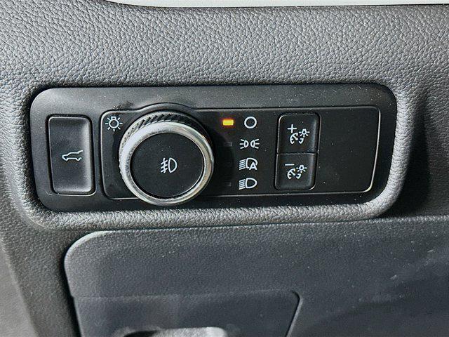 used 2024 Ford Explorer car, priced at $30,697