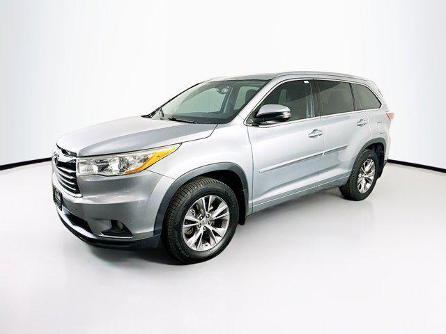 used 2014 Toyota Highlander car, priced at $11,496