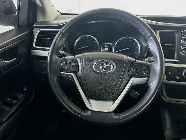 used 2014 Toyota Highlander car, priced at $11,496