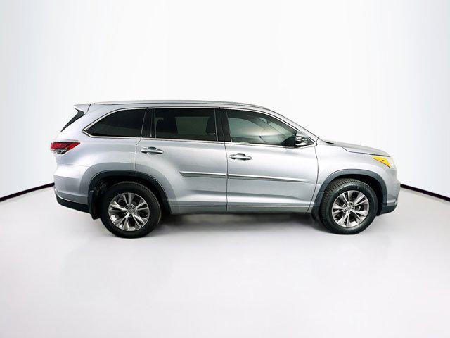 used 2014 Toyota Highlander car, priced at $11,496