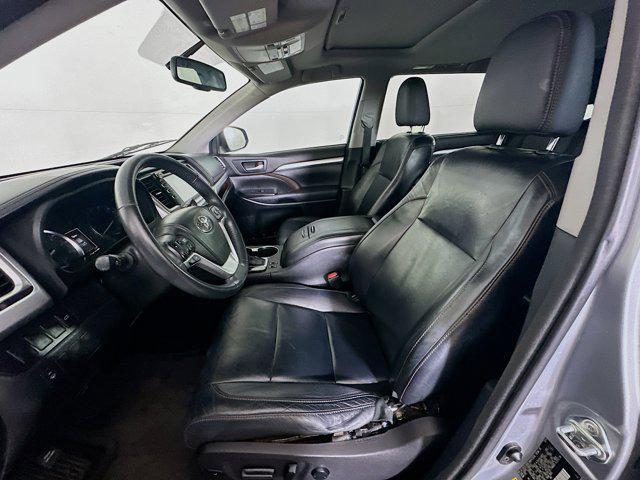 used 2014 Toyota Highlander car, priced at $11,496