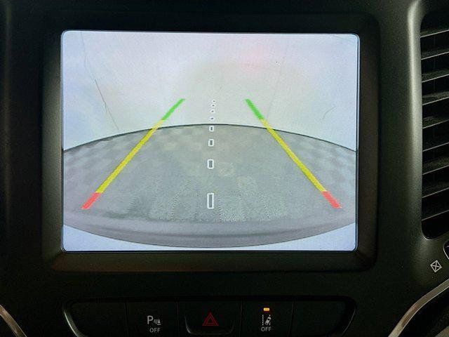 used 2022 Jeep Cherokee car, priced at $18,987