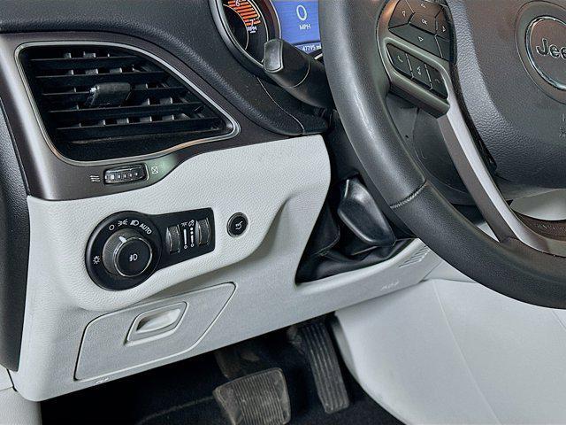 used 2022 Jeep Cherokee car, priced at $18,987