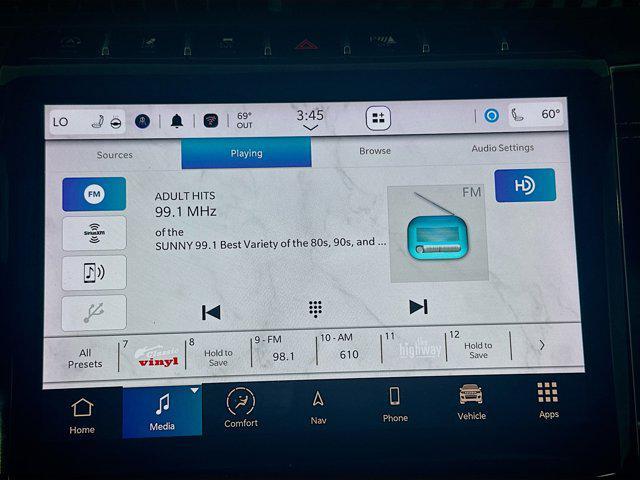 used 2022 Jeep Grand Cherokee L car, priced at $28,987