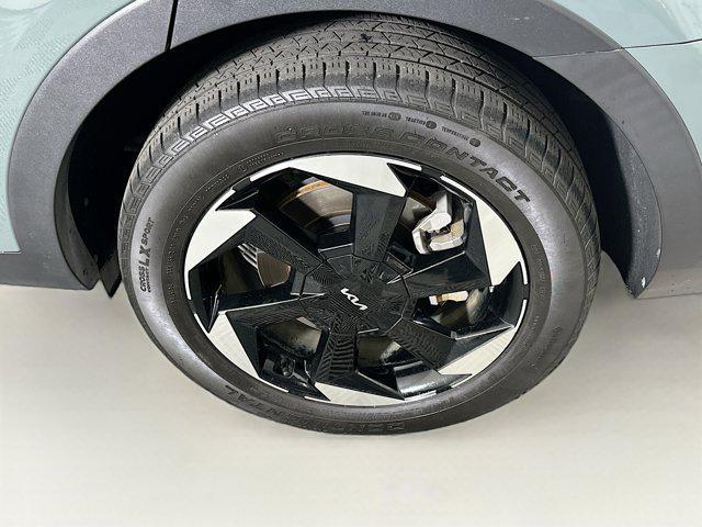 used 2025 Kia Sorento Hybrid car, priced at $31,597