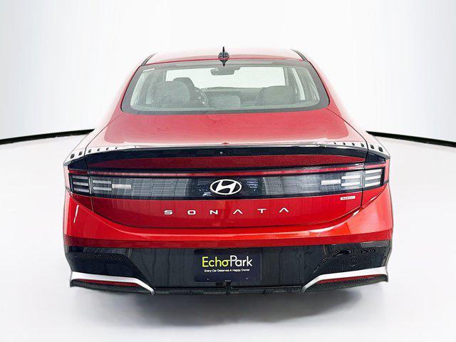 used 2025 Hyundai Sonata Hybrid car, priced at $22,487