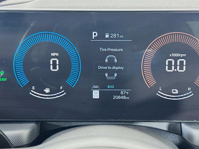 used 2025 Hyundai Sonata Hybrid car, priced at $22,487