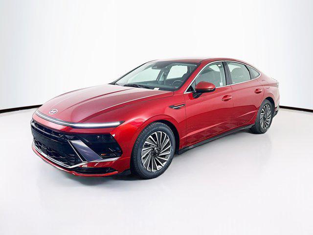 used 2025 Hyundai Sonata Hybrid car, priced at $22,487