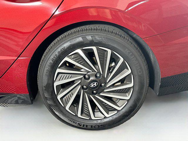 used 2025 Hyundai Sonata Hybrid car, priced at $22,487