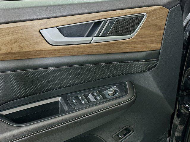 used 2024 Volkswagen Atlas car, priced at $27,996