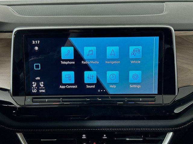 used 2024 Volkswagen Atlas car, priced at $27,996