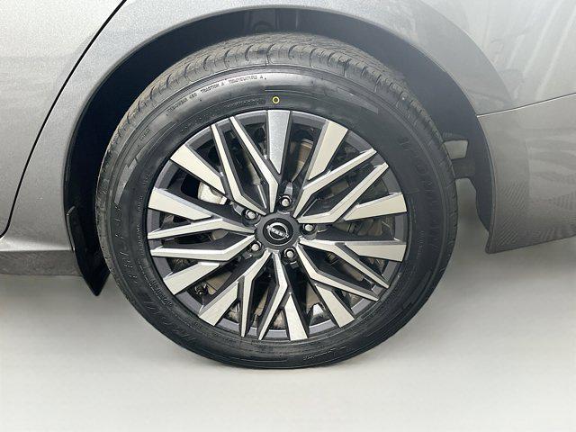 used 2023 Nissan Altima car, priced at $19,297