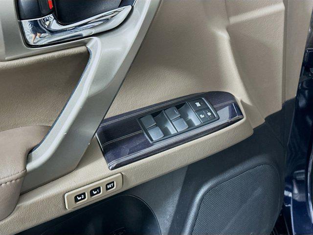 used 2020 Lexus GX 460 car, priced at $32,987