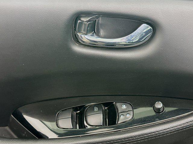 used 2019 Nissan Leaf car, priced at $8,899