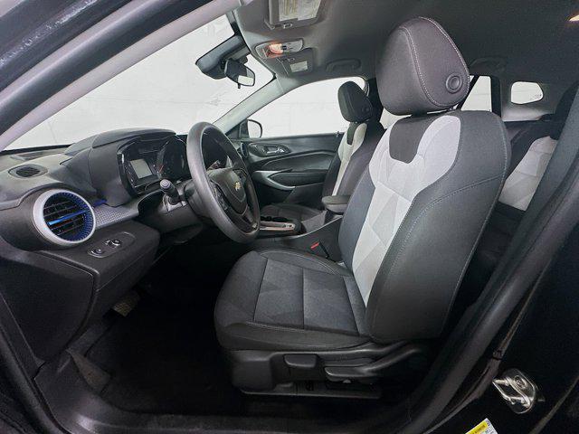 used 2024 Chevrolet Trax car, priced at $20,997