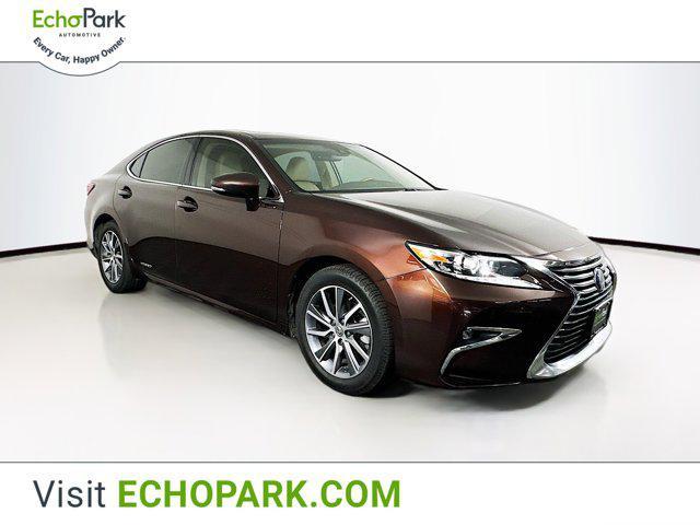 used 2018 Lexus ES 300h car, priced at $23,399