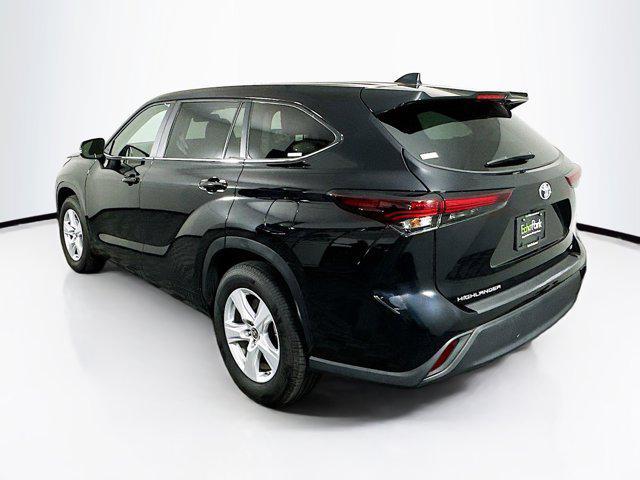 used 2024 Toyota Highlander car, priced at $37,589