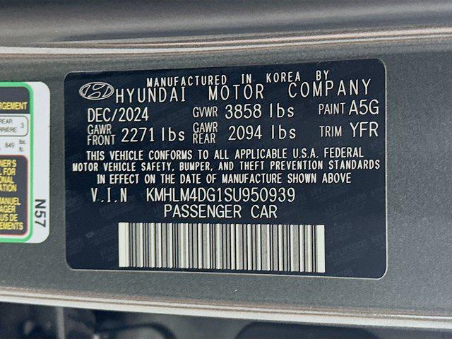 used 2025 Hyundai Elantra car, priced at $19,996