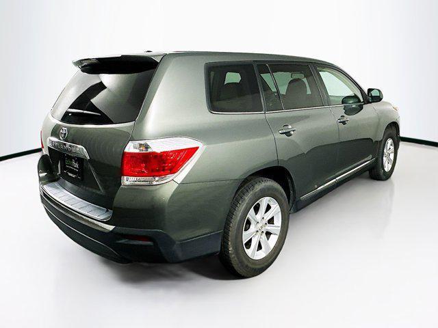 used 2011 Toyota Highlander car, priced at $8,699