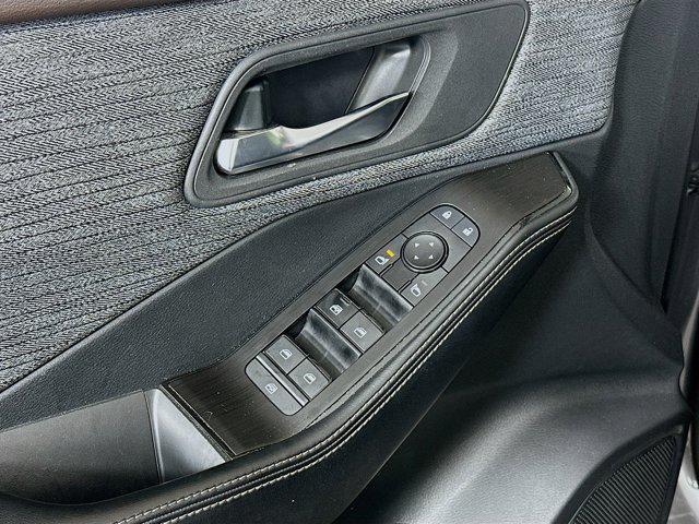 used 2023 Nissan Rogue car, priced at $20,997