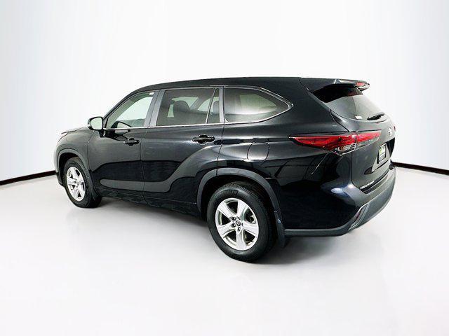 used 2023 Toyota Highlander car, priced at $29,799