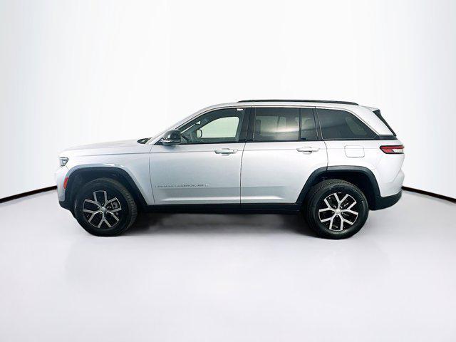 used 2024 Jeep Grand Cherokee car, priced at $29,987