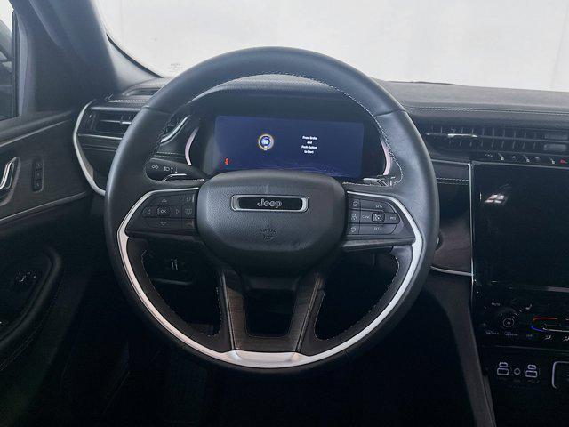 used 2024 Jeep Grand Cherokee car, priced at $29,987