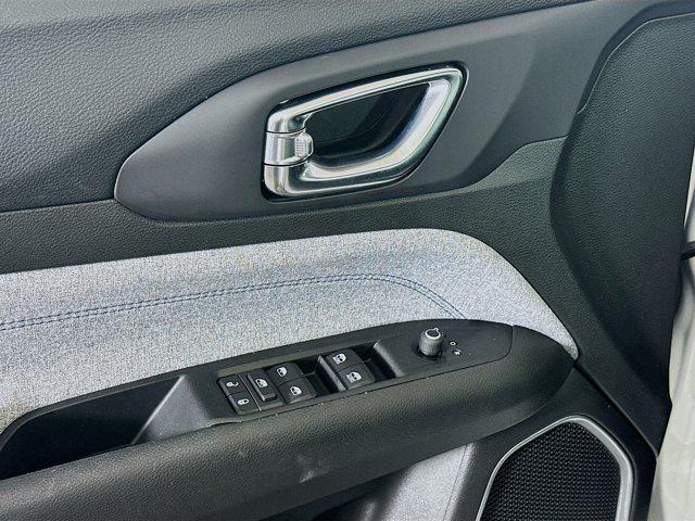 used 2022 Jeep Compass car, priced at $19,996