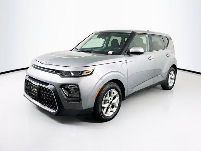 used 2022 Kia Soul car, priced at $15,689