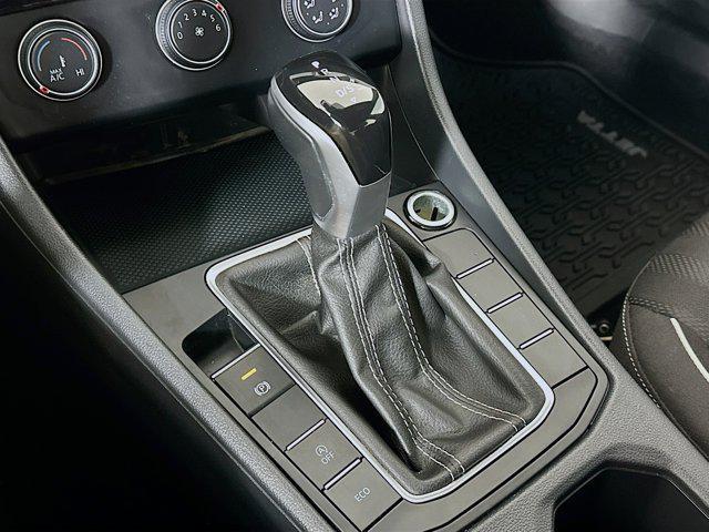 used 2024 Volkswagen Jetta car, priced at $19,597