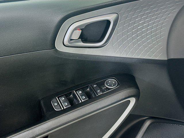 used 2024 Kia Soul car, priced at $15,797