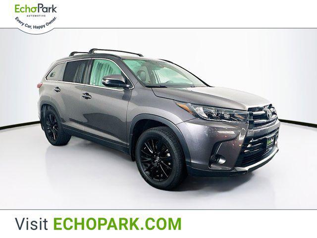 used 2019 Toyota Highlander car, priced at $28,699