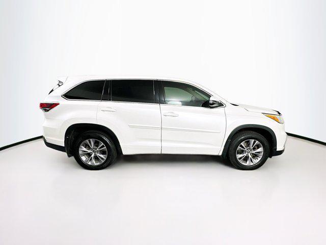 used 2016 Toyota Highlander car, priced at $19,599