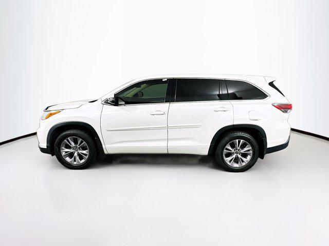 used 2016 Toyota Highlander car, priced at $19,599