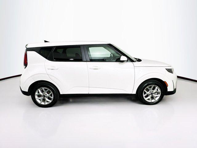 used 2024 Kia Soul car, priced at $16,496
