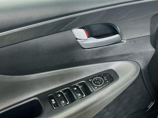 used 2023 Hyundai Santa Fe car, priced at $20,997