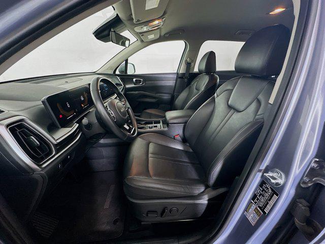 used 2024 Kia Sorento car, priced at $28,297