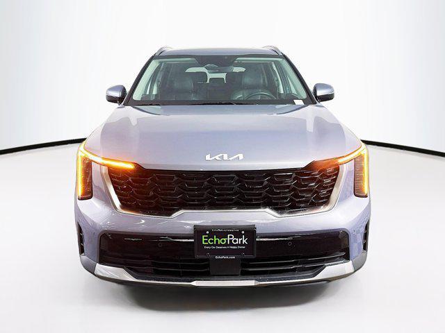 used 2024 Kia Sorento car, priced at $28,297