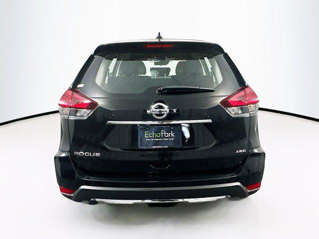 used 2020 Nissan Rogue car, priced at $13,489