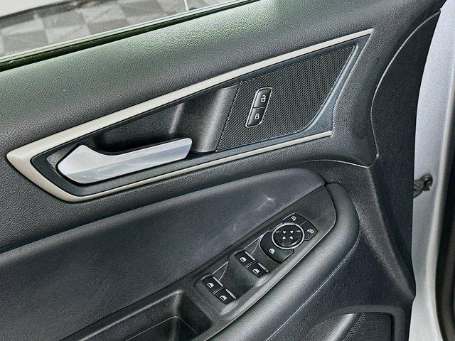 used 2024 Ford Edge car, priced at $23,797