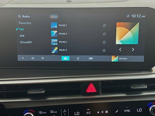used 2024 Kia Sorento car, priced at $28,297