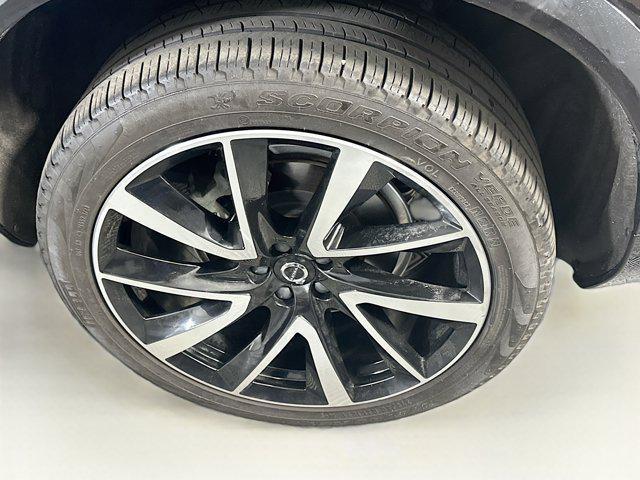 used 2024 Volvo XC90 car, priced at $40,597