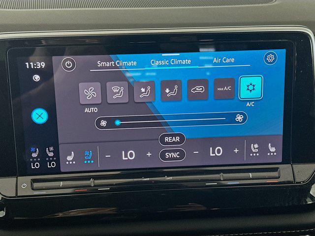 used 2024 Volkswagen Atlas car, priced at $26,887