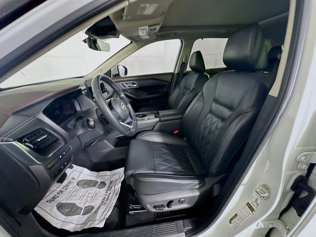 used 2023 Nissan Rogue car, priced at $24,199