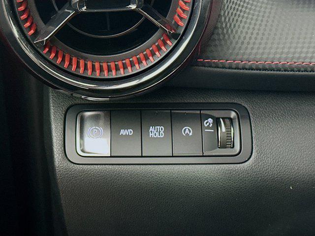 used 2025 Chevrolet Equinox car, priced at $29,987